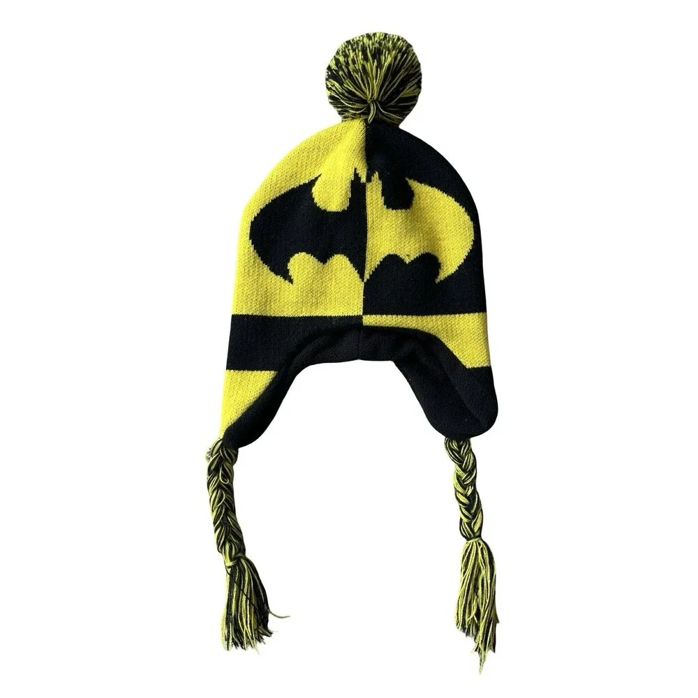 Boys Batman Winter Cap Hat Ear Flaps PomPom Grey Yellow Knit USED DC Comics